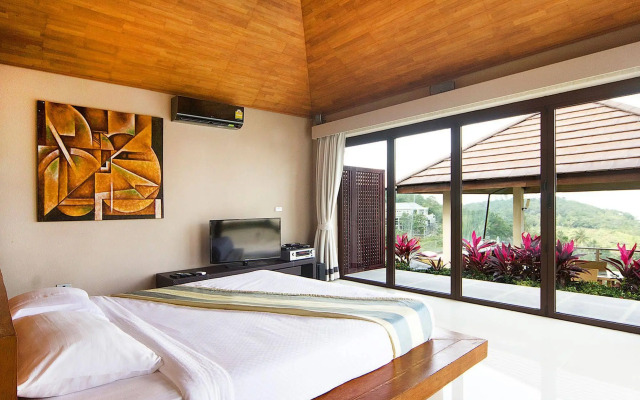 Baan Napoli Luxury Villa
