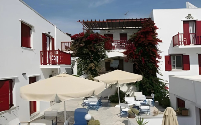 Akrogiali Hotel