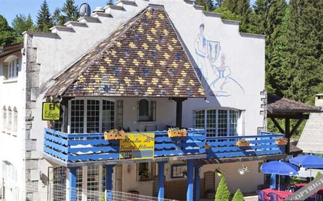 Logis Hôtel Aux Truites Bleues