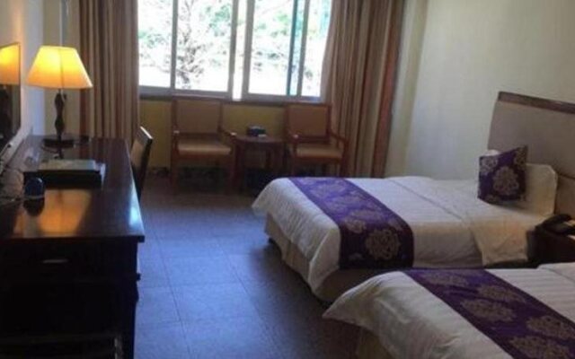 Wanfeng Hotspring Hotel