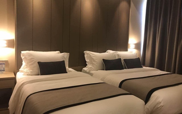 SHANGHAI-DECO Hotel