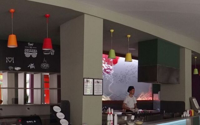 MPM Kalina Garden Hotel