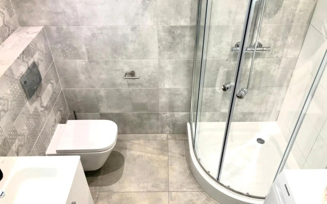 Beautiful apartment in a new building in the center