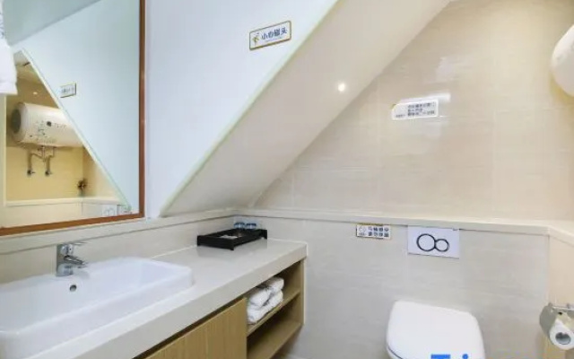 Fenglin International Apartment (Guangzhou Nansha Zhujiang Tianhougong Branch)