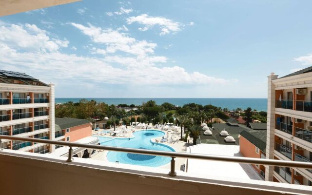 Insula Resort & Spa - All inclusive