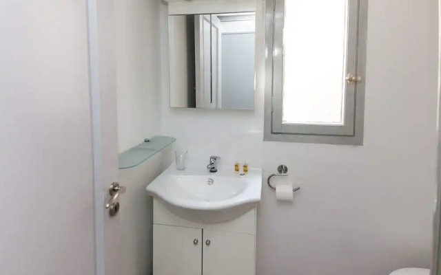 Brand new 1 Bd Apt in Kolonaki