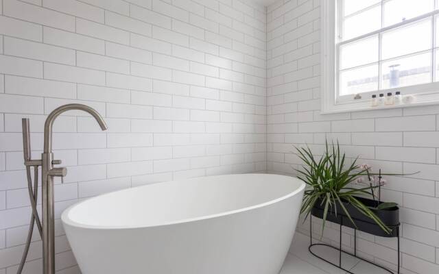 Gladstone Street by Onefinestay