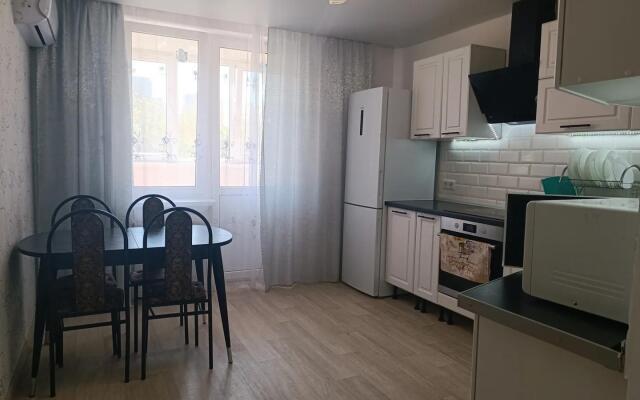 Апартаменты на улице Игнатова 4/1