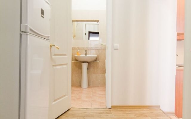 LeonRooms Pokrovskiy 8-1