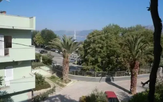 Apartments Luka Spinut