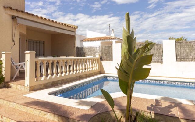 House Fumadell Deltebre