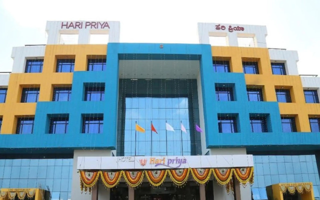 Hotel Hari Priya International