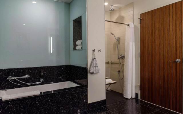 Radisson Blu Mall of America