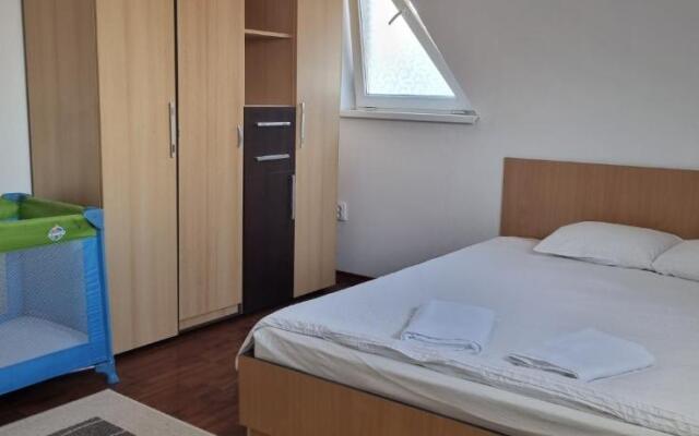 Lend apartman in the garden