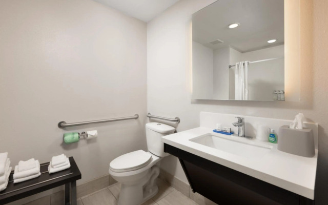 Holiday Inn Express Hotel & Suites Chattanooga-Hixson by IHG