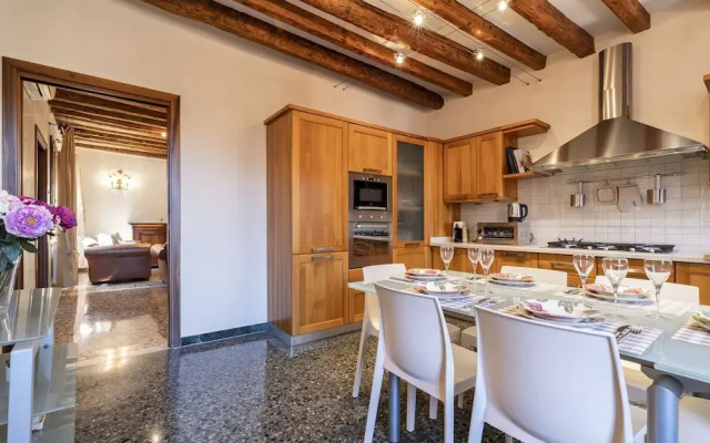 Al Campanile View & Terrace