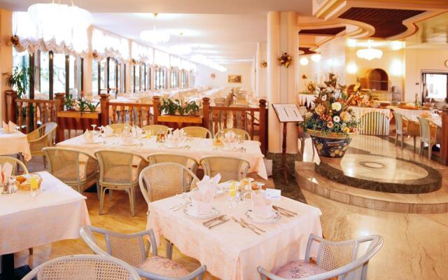 Park Hotel Oasi
