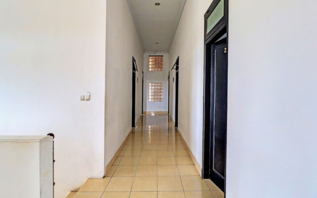 OYO 90067 Hotel Nuansa Indah