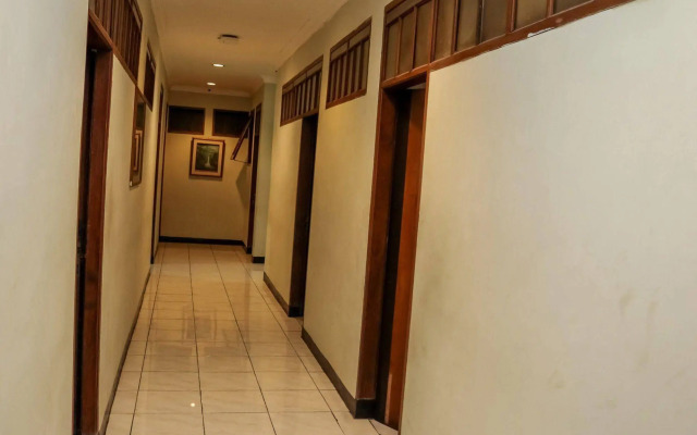 NIDA Rooms Cibaduyut Building