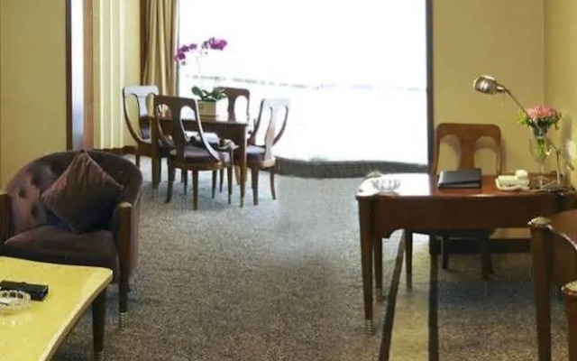 Wenzhou Dynasty Hotel