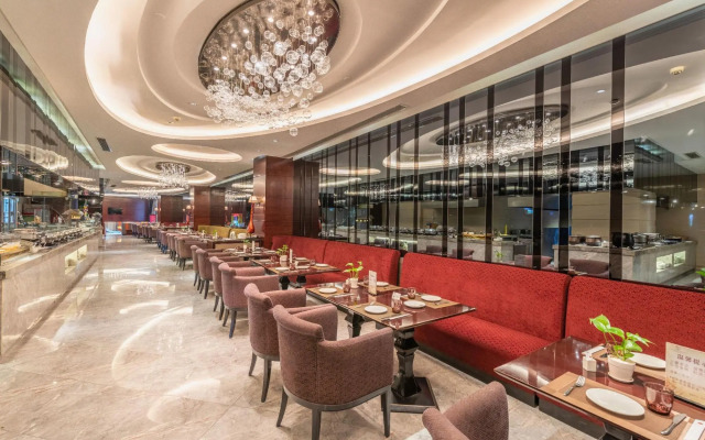 Rich Global Hotel