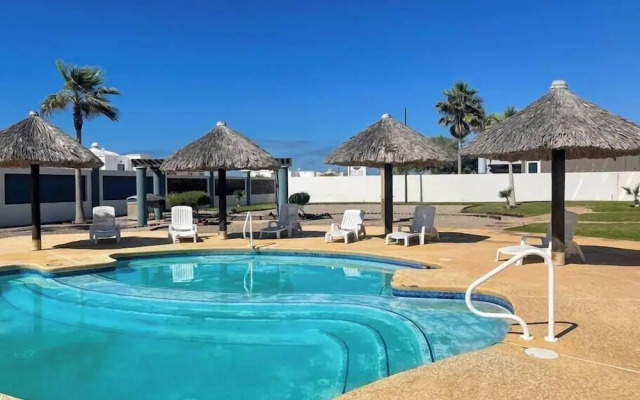 Upscale Ocean View Condo Close to it all Great