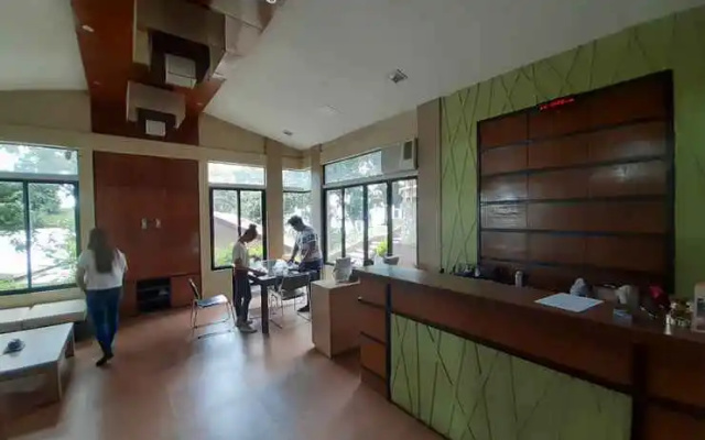 OYO 412 Viewfort Venue