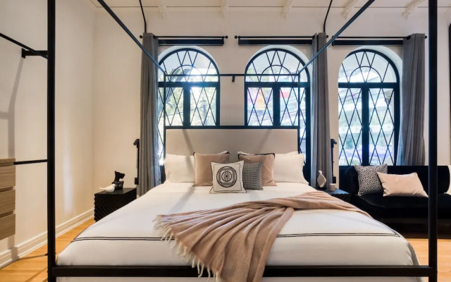 UTOPIC Campos Elíseos by ULIV