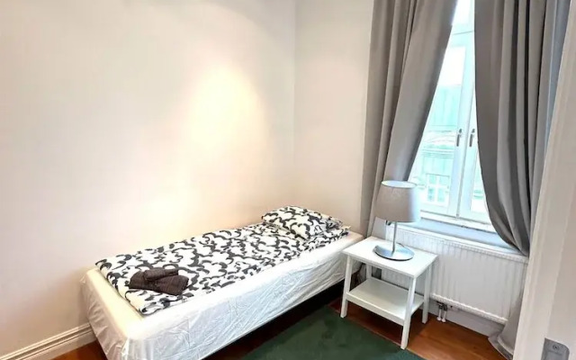 Luxury Apartment in City