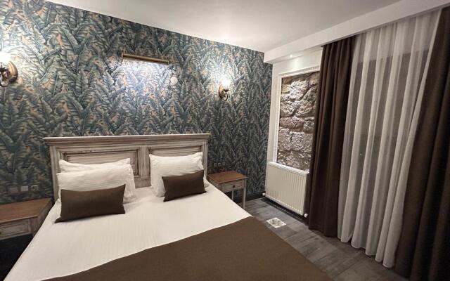 Assos Troy Port Hotel