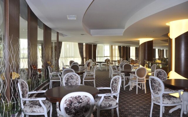 Grand Altuntas Hotel