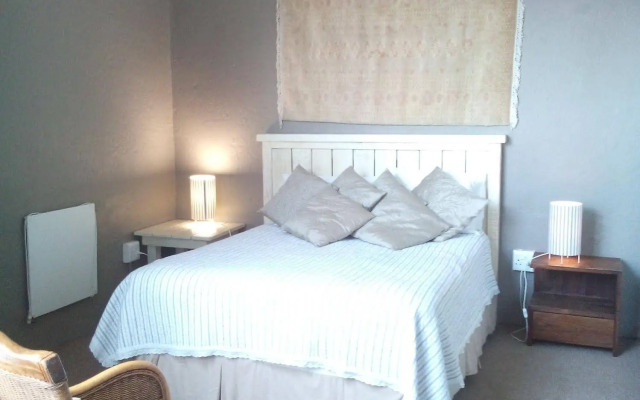 Rivonia Guest House Louise Terrace