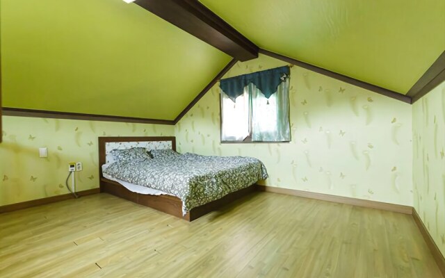 Cheongpyeongmontmartre Pension