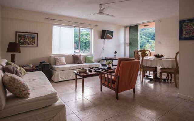 Turtle Beach Towers Condominiums