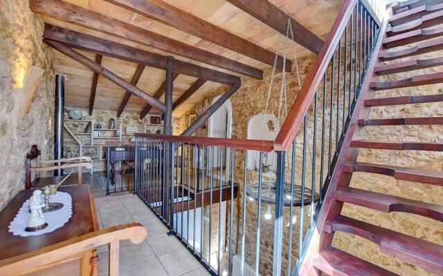 Villa - 4 Bedrooms with Pool - 107803