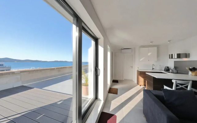 Stunning View Apartment