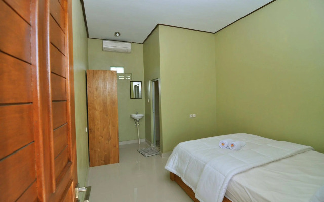 Cempaka Mas Guesthouse