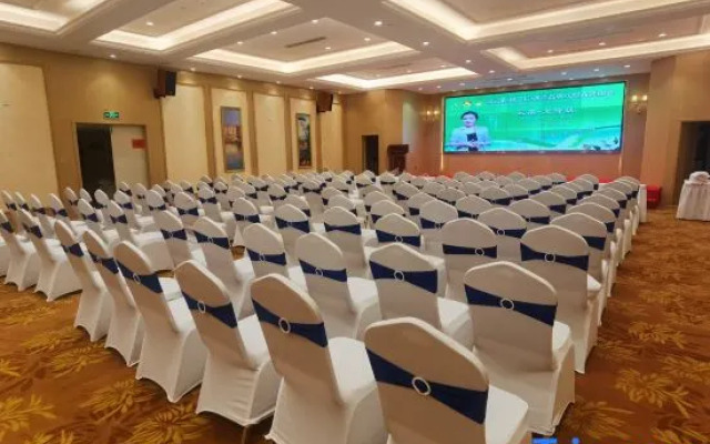 Vienna International Hotel (Dali Xiaguan City)