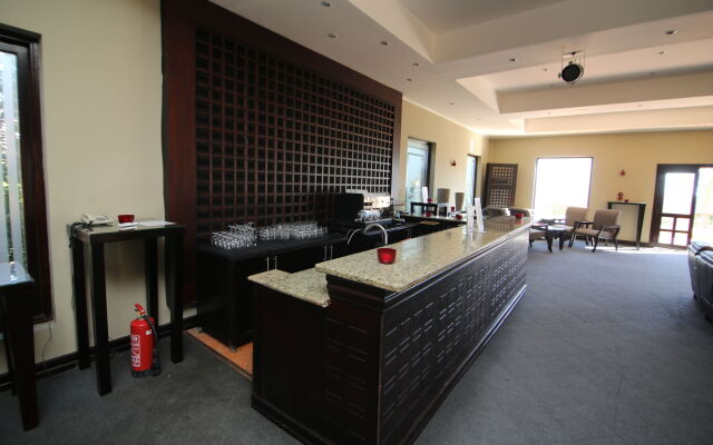 Tamra Beach Resort