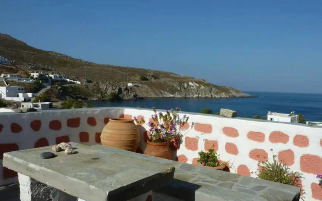 Marietta Studios Patmos