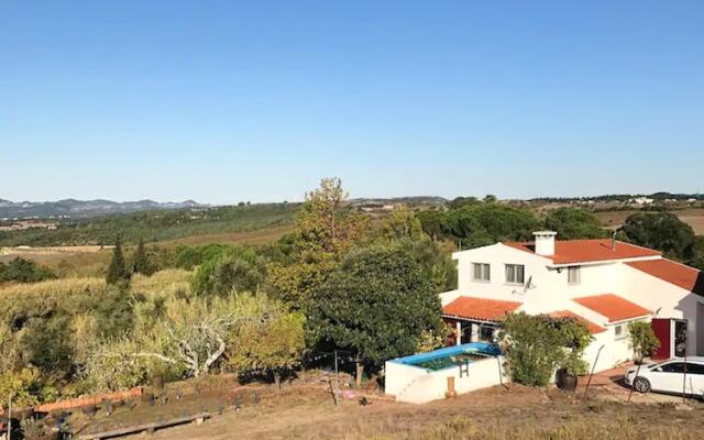 Villa With 3 Bedrooms in Bucelas, With Wonderful Mountain View, Private Pool, Furnished Terrace - 20 km From the Beach