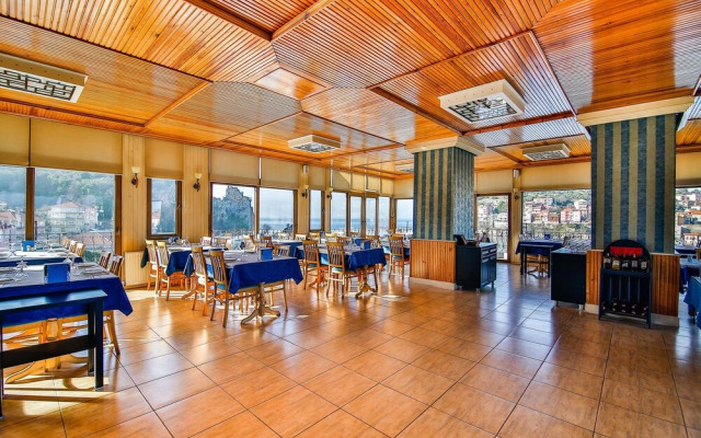 Isikaltin Hotel