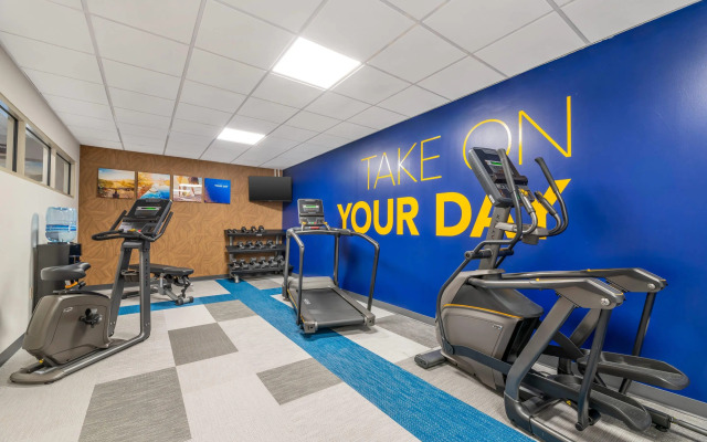 Comfort Inn & Suites Madison East Interstate I-90