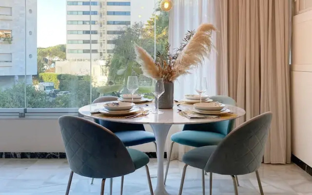 Fantastic Apartment 2 Minutes Walk From The Beach