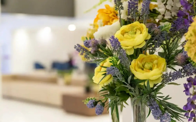 Ramada Encore by Wyndham Makati