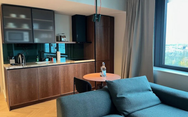 The Zipper Hotel & Apartments