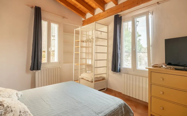 Aperol in Iseo With 1 Bedrooms and 1 Bathrooms