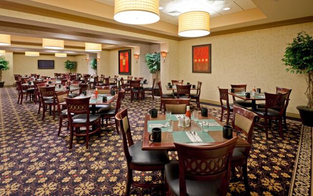 Holiday Inn South Plainfield-Piscataway by IHG