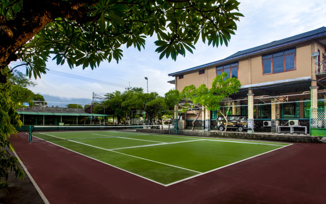 Bali Taman Beach Resort & Spa - Lovina