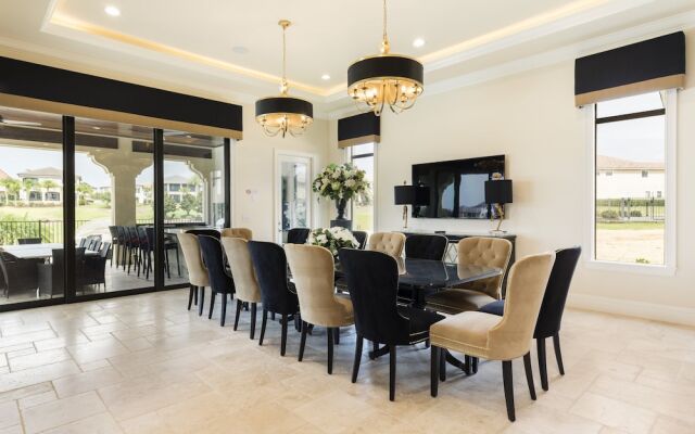 12BR Reunion Pool Home 521 by OVRH